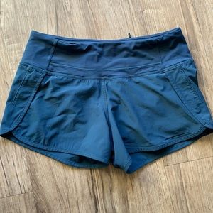 Gently used women’s Lululemon shorts